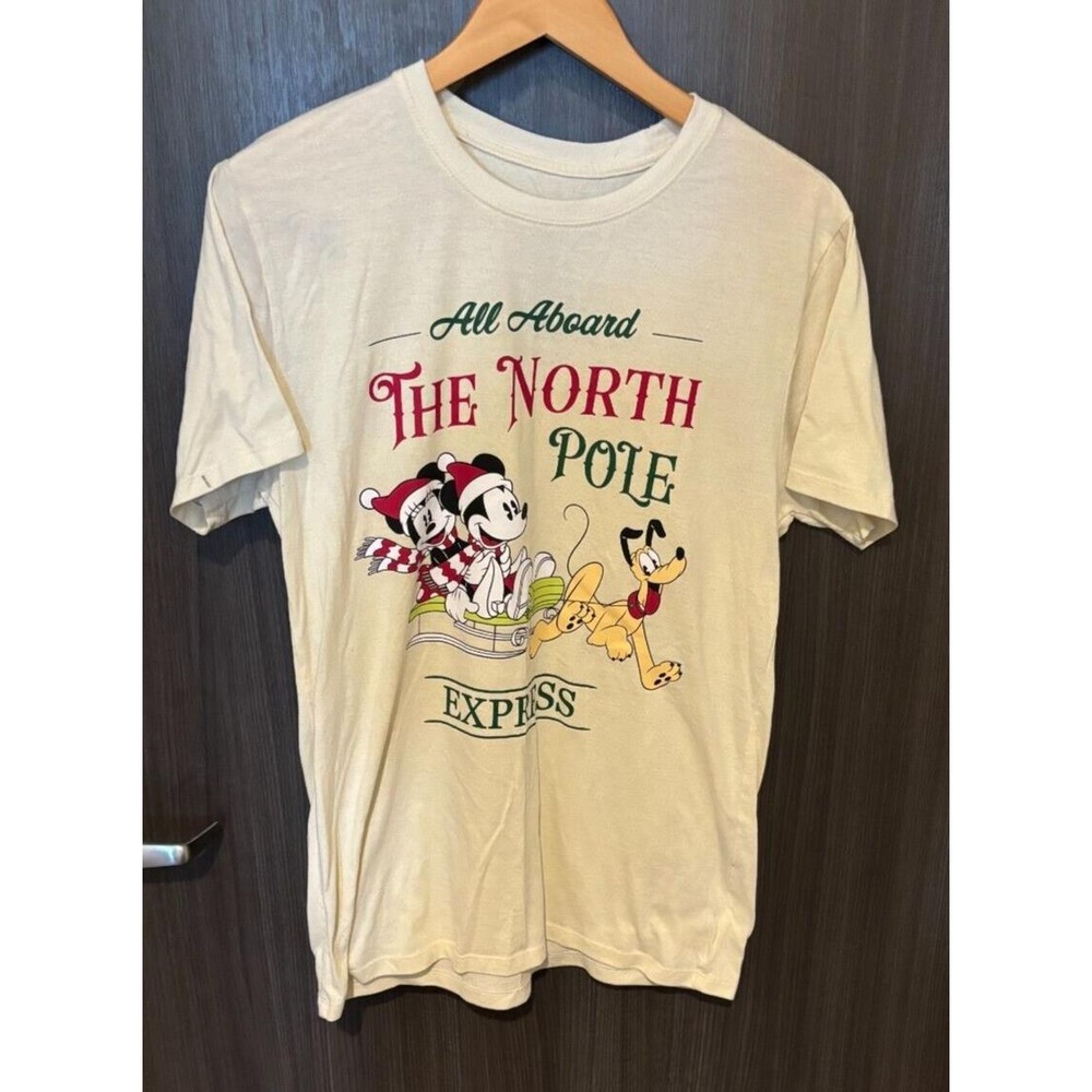 Disney Holiday T-Shirt Women's Medium White Graphic Print The North Pole Express